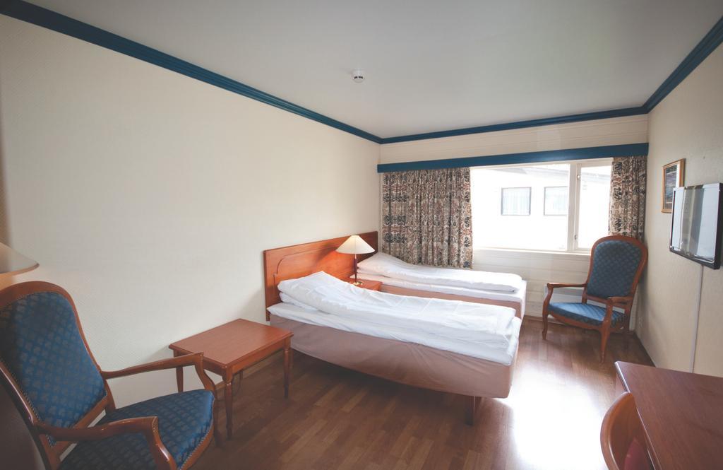 Pers Hotel Gol Ruang foto